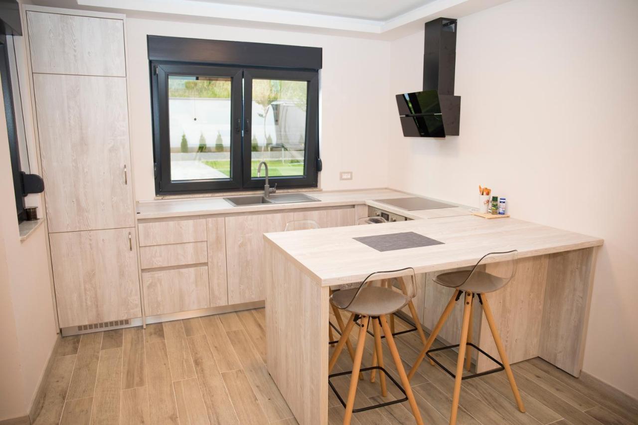 Luxury Villa Magic Kosor Eksteriør billede